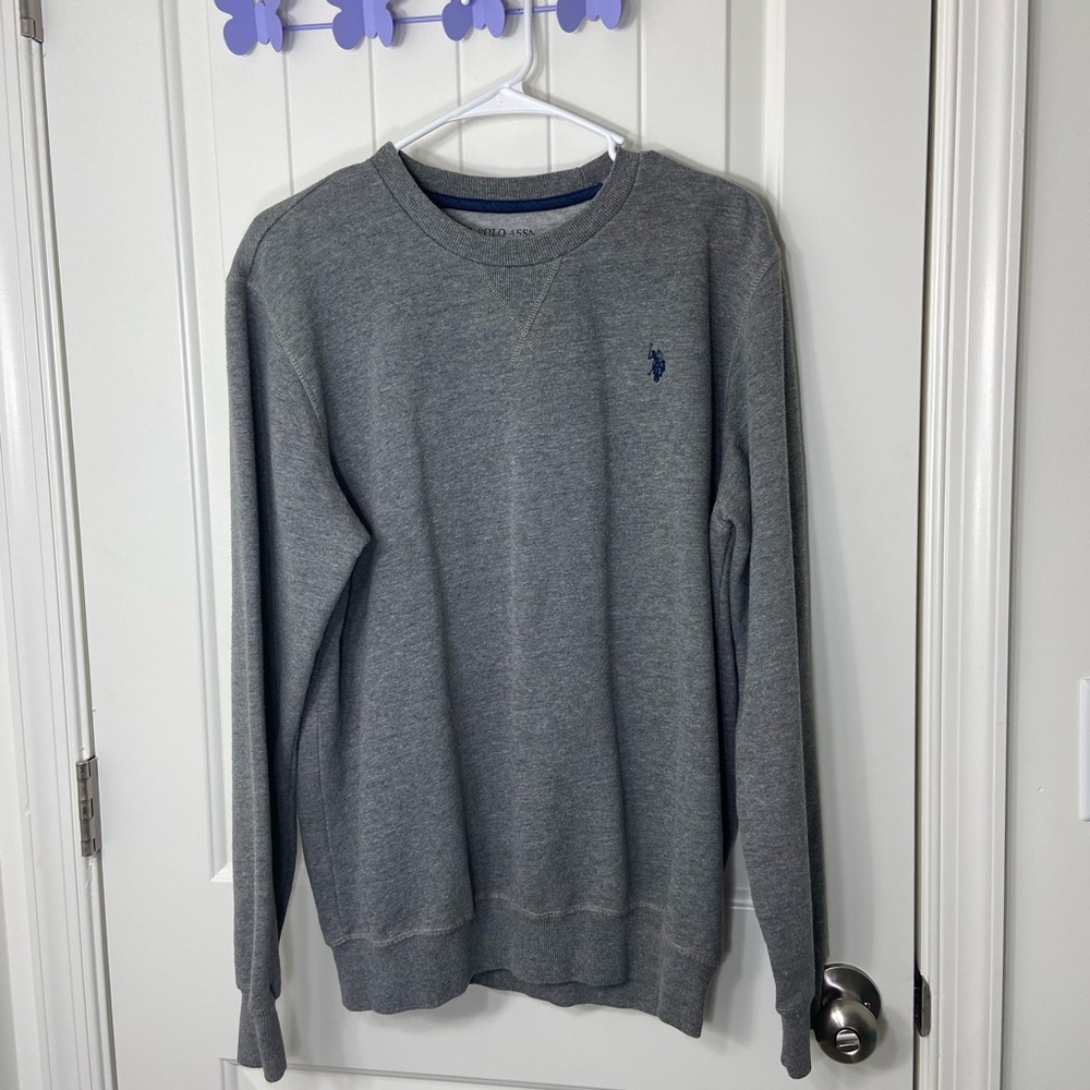 EUC U.S. Polo Assn men’s luxury feel medium gray fleece lined crewneck shirt M